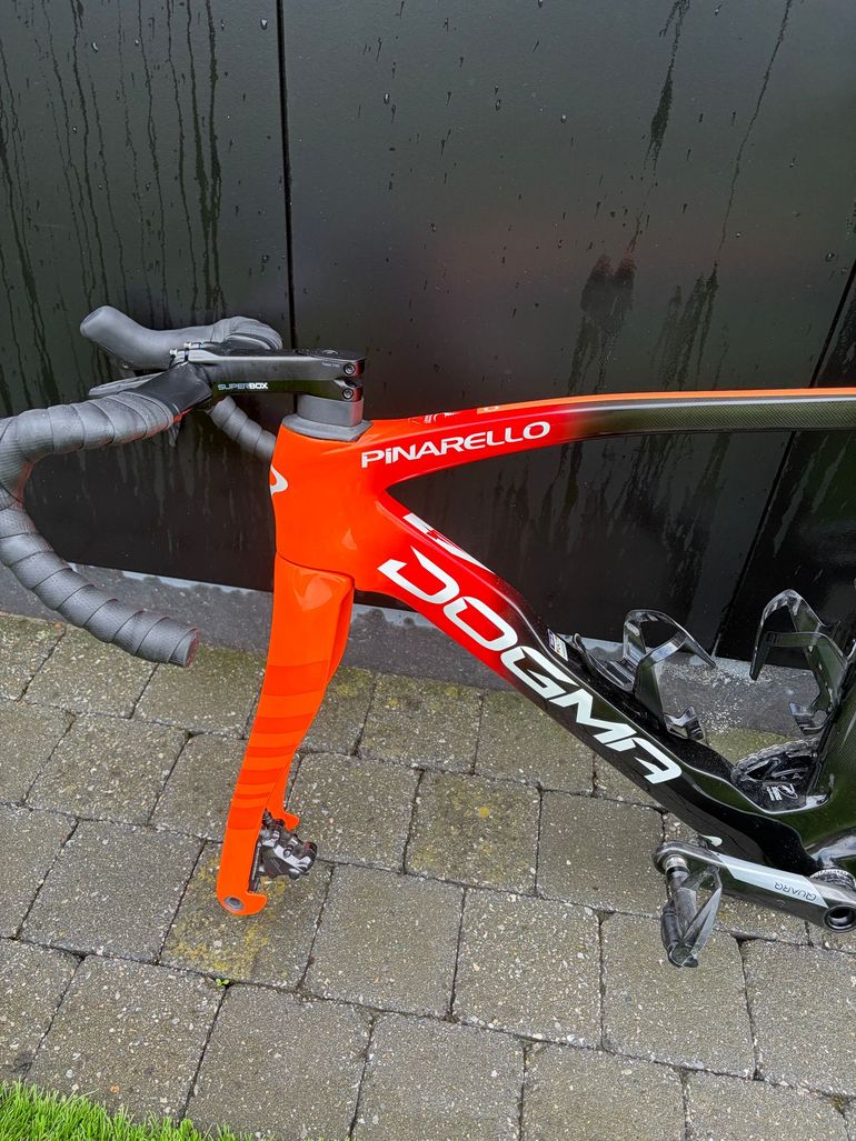 Used Pinarello Dogma Frameset 2025 Road & Gravel — image 8 of 8