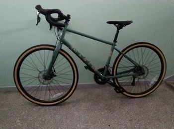 Used Marin Four Corners 2023 2023 Road & Gravel, Green — image 3 of 3