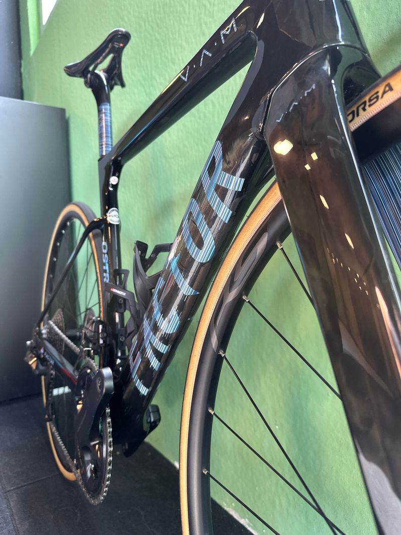 Used Factor Ostro Shimano Ultegra Di2 2022 Road & Gravel, Blue — image 2 of 6