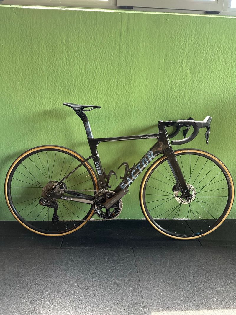 Used Factor Ostro Shimano Ultegra Di2 2022 Road & Gravel, Blue — image 1 of 6
