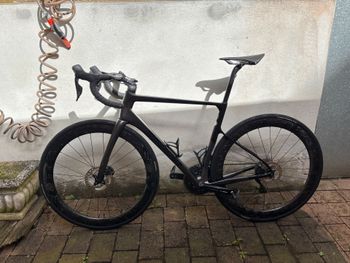 Used Berria BELADOR 6 2024 2024 Road & Gravel, Black — image 4 of 15