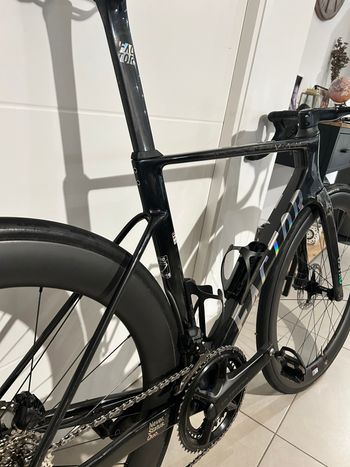 Used Factor OSTRO VAM 2.0 2024 Road & Gravel, Schwarz — image 4 of 5