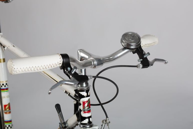 Used Peugeot UE8 1977 Urban — image 4 of 11