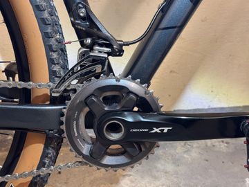 Used CUBE RACE ONE 2019 2019 Mountainbike, Black, 27.5, 29 — image 4 of 11