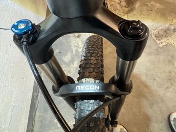 Used CUBE RACE ONE 2019 2019 Mountainbike, Black, 27.5, 29 — image 11 of 11