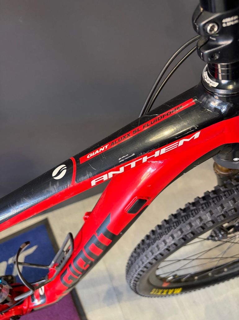 Gebrauchtes Giant Anthem Advanced 27.5 1 2016 2016 Mountainbike, Rot, 27.5 — Bild 4 von 9