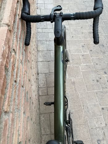 Used Orbea AVANT H30-D 2021 2021 Road & Gravel, Green — image 4 of 6