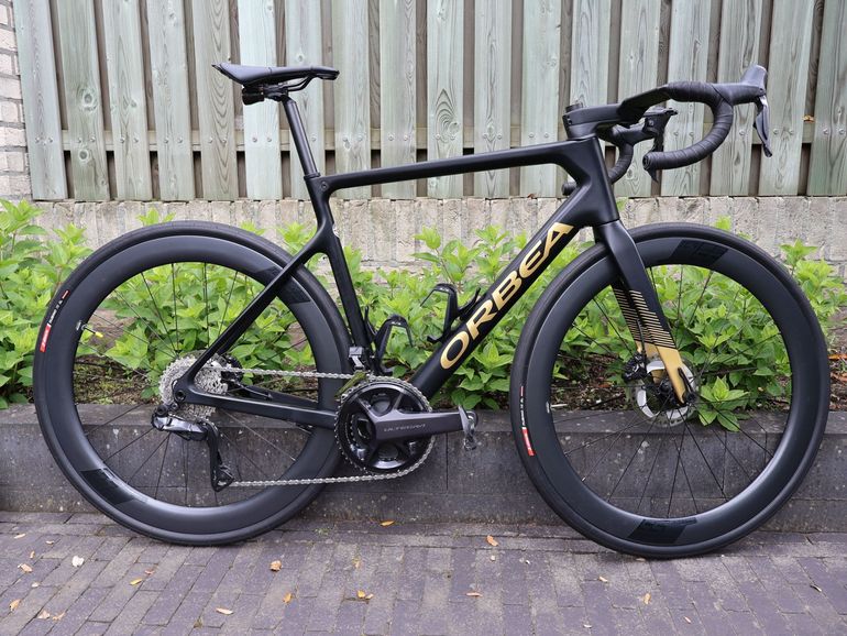 Used Orbea ORCA M20iTEAM 2022 2022 Road & Gravel — image 1 of 8