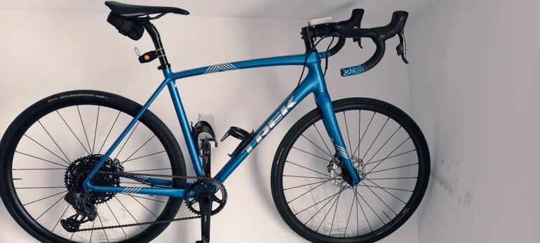 Used Trek Crockett 5 Disc 2020 2020 Road & Gravel, Azul — image 1 of 3