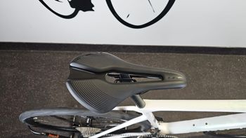 Used Polygon Strattos 8 Disc Ultegra Di2 2026 Road & Gravel — image 10 of 20