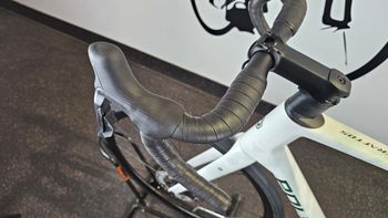 Used Polygon Strattos 8 Disc Ultegra Di2 2026 Road & Gravel — image 19 of 20