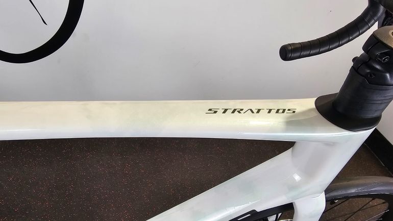 Used Polygon Strattos 8 Disc Ultegra Di2 2026 Road & Gravel — image 11 of 20