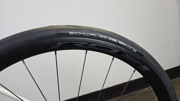 Used Polygon Strattos 8 Disc Ultegra Di2 2026 Road & Gravel — image 4 of 20