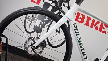 Used Polygon Strattos 8 Disc Ultegra Di2 2026 Road & Gravel — image 7 of 20