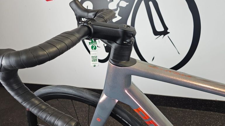 Used Polygon Strattos 7 Disc Di2 2027 Road & Gravel — image 5 of 20