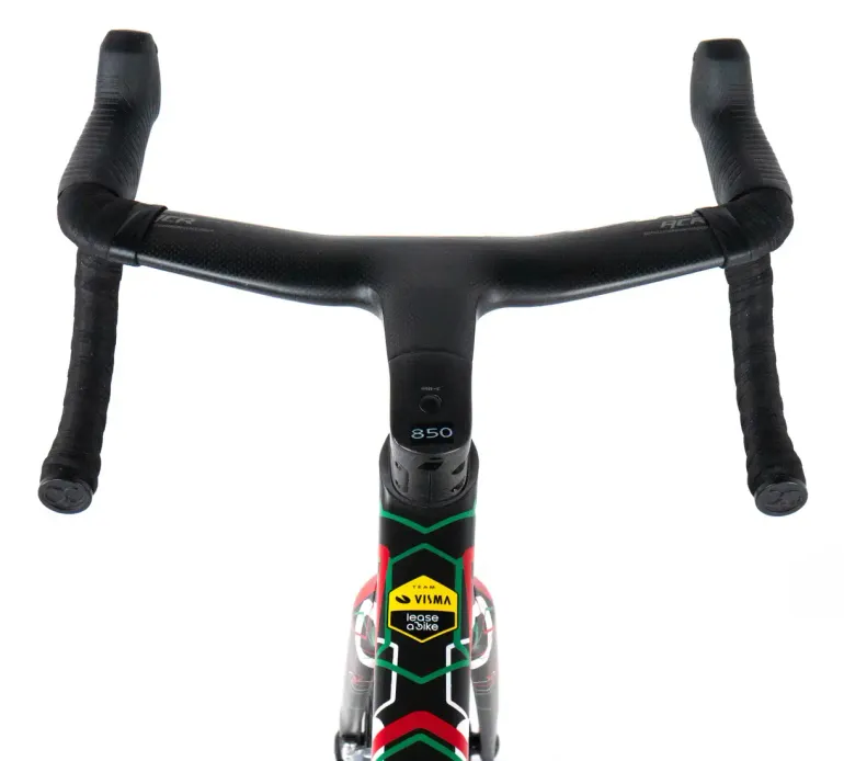 Used Cervélo R5 Red eTap AXS 2024 2024 Road & Gravel, Black — image 7 of 11