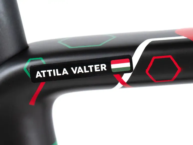 Used Cervélo R5 Red eTap AXS 2024 2024 Road & Gravel, Black — image 9 of 11