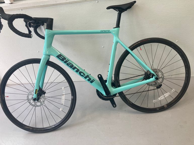 Used Bianchi Infinito 105 2025 2025 Road & Gravel, Green — image 5 of 5