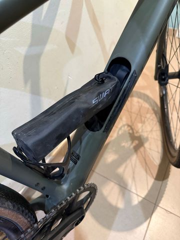 Used Specialized Diverge Comp 2024 2024 Road & Gravel, Green — image 5 of 7