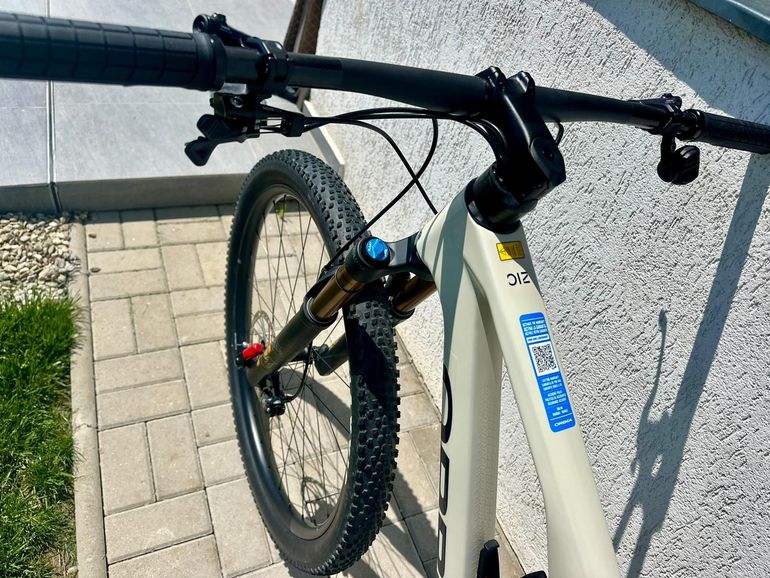 Used Orbea OIZ M10 AXS 2025 2025 Mountainbike — image 3 of 8