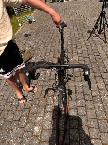 Used Focus Izalco Shimano Ultegra 2016 Road & Gravel, Black — image 3 of 3