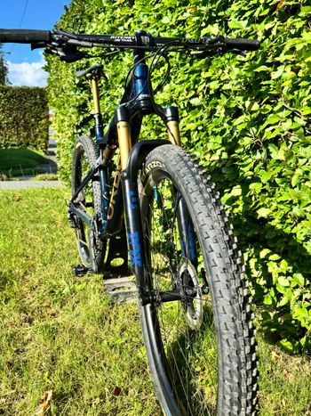 Used Orbea OIZ M PRO 2021 2021 Mountainbike, Blue, 29 — image 2 of 13
