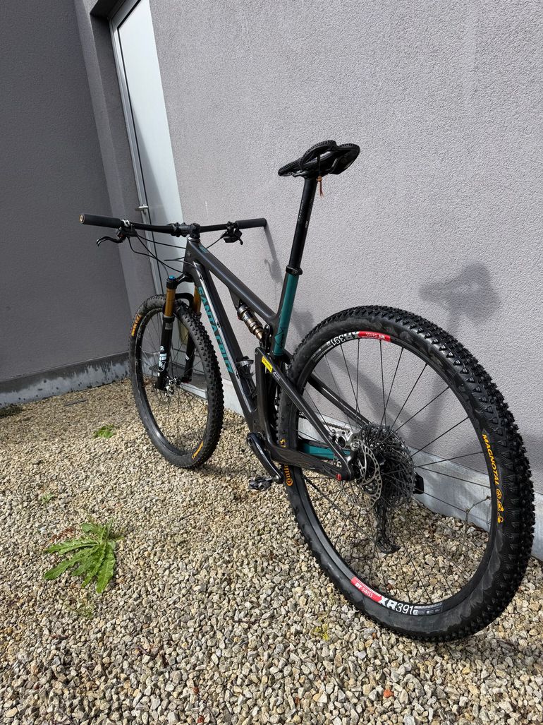 Used Santa Cruz Blur XX1 AXS Reserve TR / Carbon CC / 29 2020 2020 Mountainbike, Black — image 4 of 6