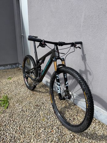 Used Santa Cruz Blur XX1 AXS Reserve TR / Carbon CC / 29 2020 2020 Mountainbike, Black — image 2 of 6