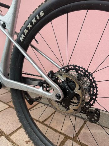 Used Trek Supercaliber SLR 9.8 XT Gen 2 2025 2025 Mountainbike, Light Gray — image 9 of 10