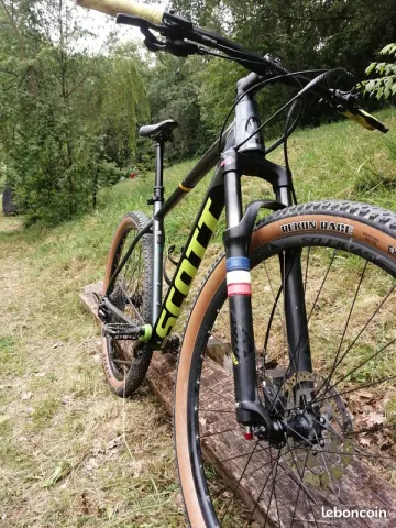 Used Scott Scale 980 2022 2022 Mountainbike, Black, 29 — image 2 of 25