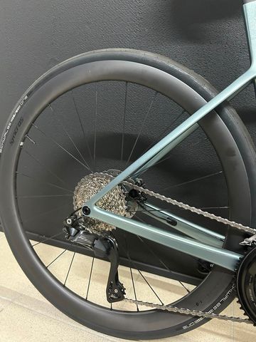 Gebrauchtes Scott Addict RC 30 2025 2025 Road & Gravel, Hellgrau — Bild 3 von 5