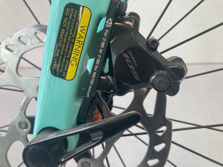 Used Bianchi Sprint 105 Di2 2025 2025 Road & Gravel, Green — image 8 of 8