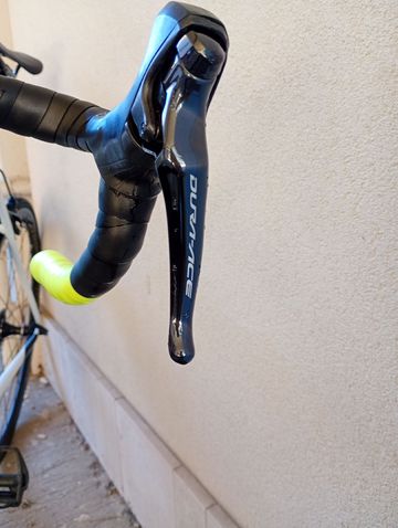 Used Cannondale SuperSix EVO Shimano Dura Ace 2019 Road & Gravel, White — image 9 of 11