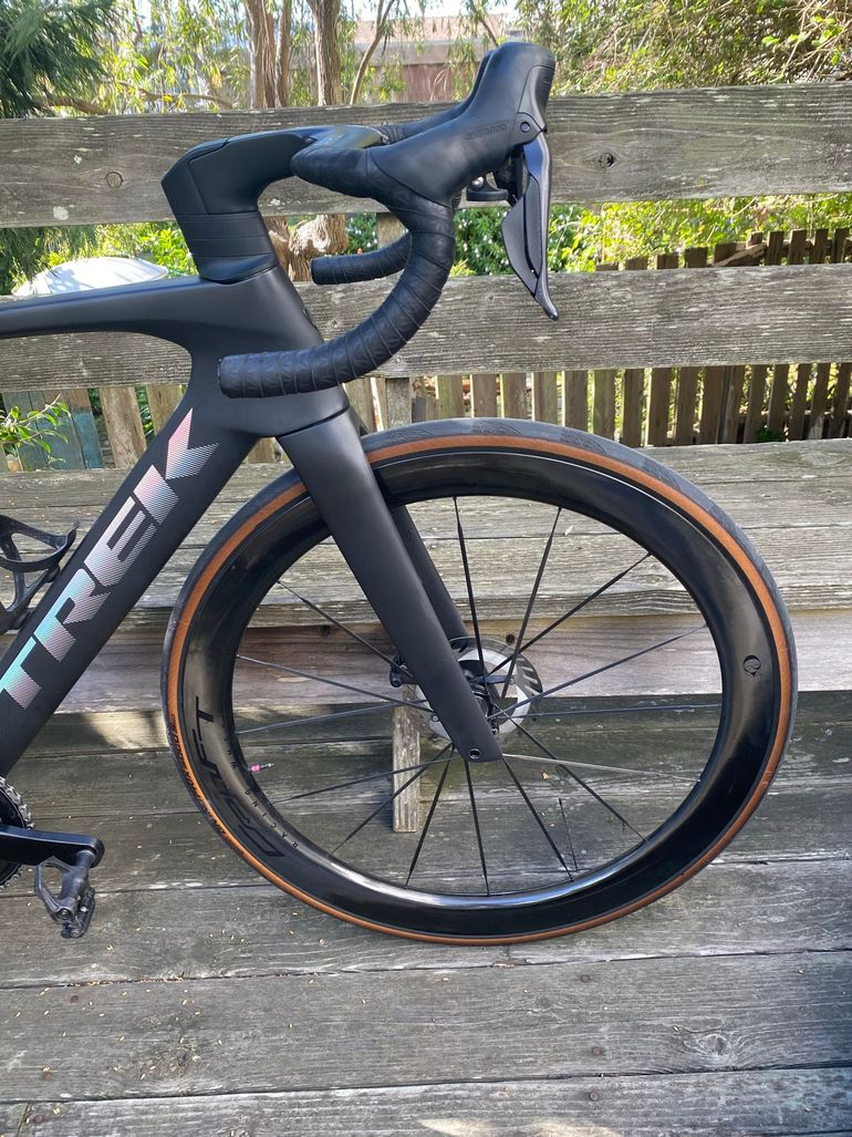 Used Trek Madone SL 7 Gen 7 2024 2024 Road & Gravel, Black — image 3 of 12
