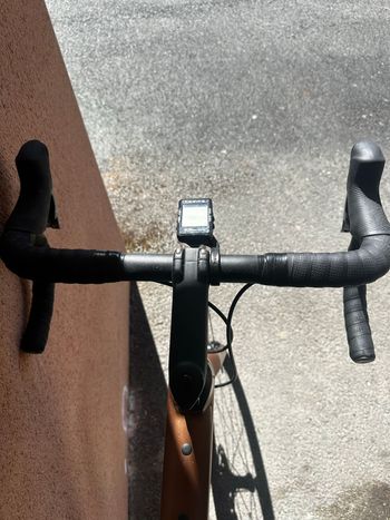 Used BMC Roadmachine 01 THREE 2024 2024 Road & Gravel — image 6 of 8