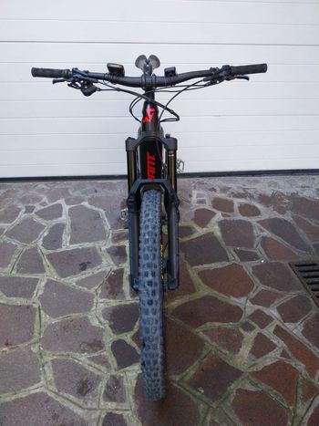 Used Giant Reign E+ 2 2023 2023 Mountainbike, Negro — image 11 of 11