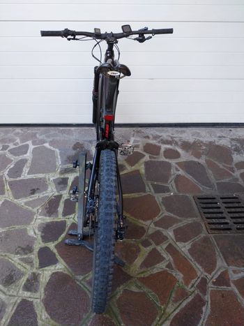 Used Giant Reign E+ 2 2023 2023 Mountainbike, Negro — image 9 of 11