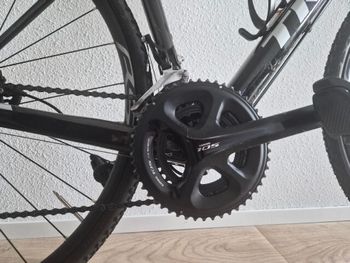 Used Trek Domane SL 5 2019 2019 Road & Gravel, Black — image 3 of 8