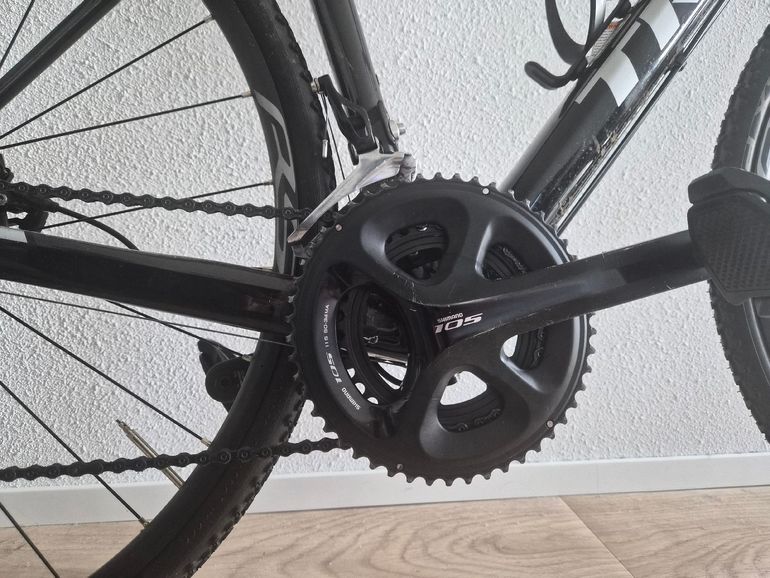 Used Trek Domane SL 5 2019 2019 Road & Gravel, Black — image 3 of 8