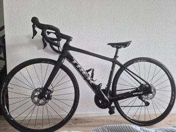 Used Trek Domane SL 5 2019 2019 Road & Gravel, Black — image 2 of 8