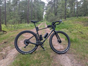 Giant Revolt Advanced 0 2024 2024 Road & Gravel d'occasion — image 1 sur 12
