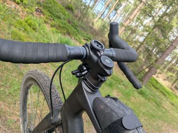 Giant Revolt Advanced 0 2024 2024 Road & Gravel d'occasion — image 10 sur 12