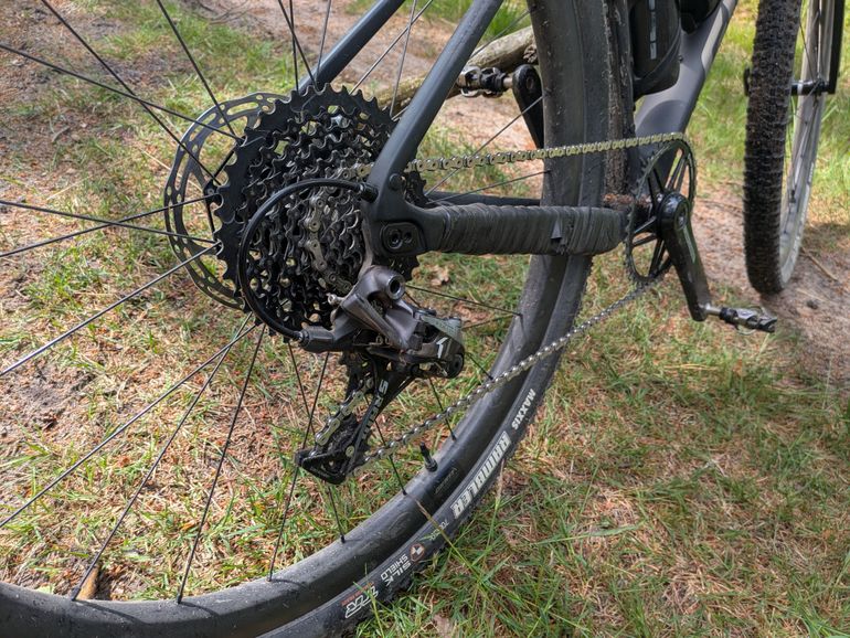 Used Giant Revolt Advanced 0 2024 2024 Road & Gravel, Black — image 4 of 12