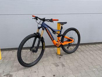 Used Orbea RISE M10 2022 2022 Mountainbike — image 3 of 9