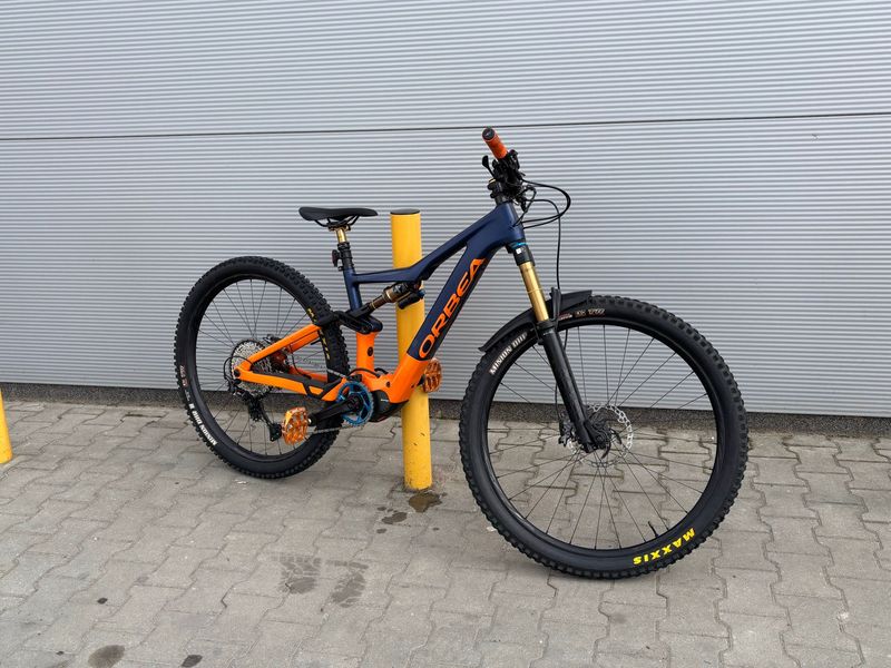 Gebrauchtes Orbea RISE M10 2022 2022 Mountainbike, Orange, 29 — Bild 7 von 9