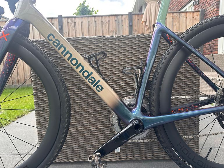 Used Cannondale SuperSix EVO SRAM Rival eTap AXS 2024 Road & Gravel, Blue — image 2 of 4