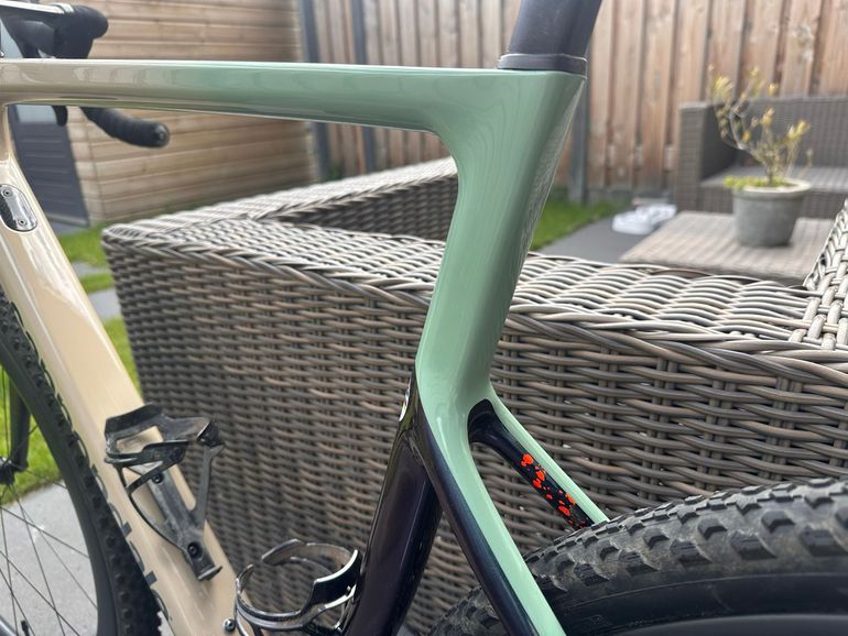 Used Cannondale SuperSix EVO SRAM Rival eTap AXS 2024 Road & Gravel, Blue — image 3 of 4