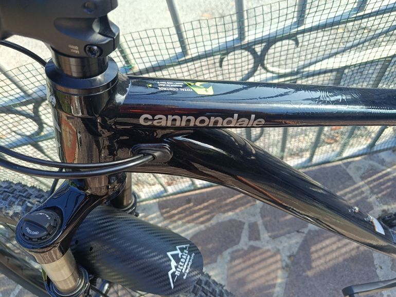 Used cannondale trial Cannondale trial Custom Shimano Deore 2025 Mountainbike — image 1 of 8