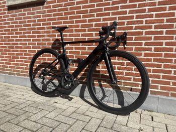 Used Canyon Aeroad Shimano Ultegra 2020 Road & Gravel, Black — image 5 of 9