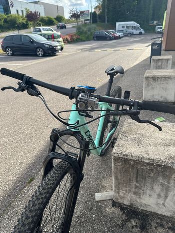 Used Orbea ALMA M50 2022 2022 Mountainbike — image 10 of 11